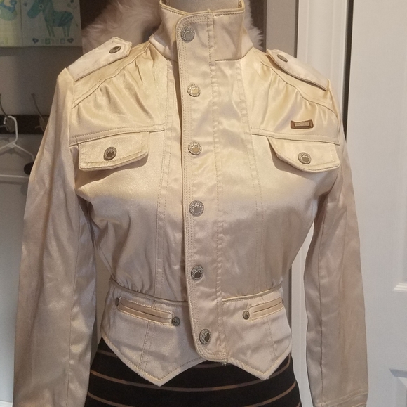 Jacket - Picture 2 of 4